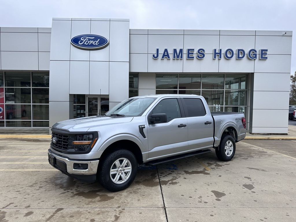 2025 Ford F-150 XL's photo