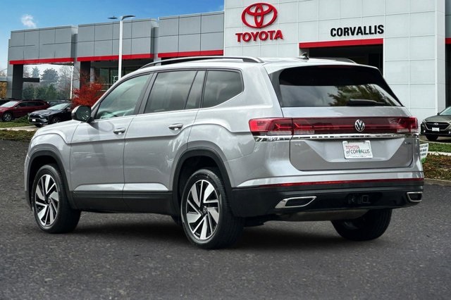 2024 Volkswagen Atlas SE Technology photo 6
