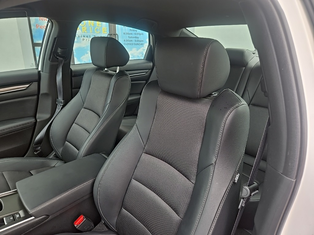 2021 Honda Accord Sport photo 27