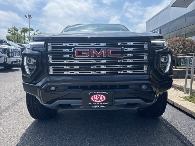 2025 Gmc Canyon Denali photo 2
