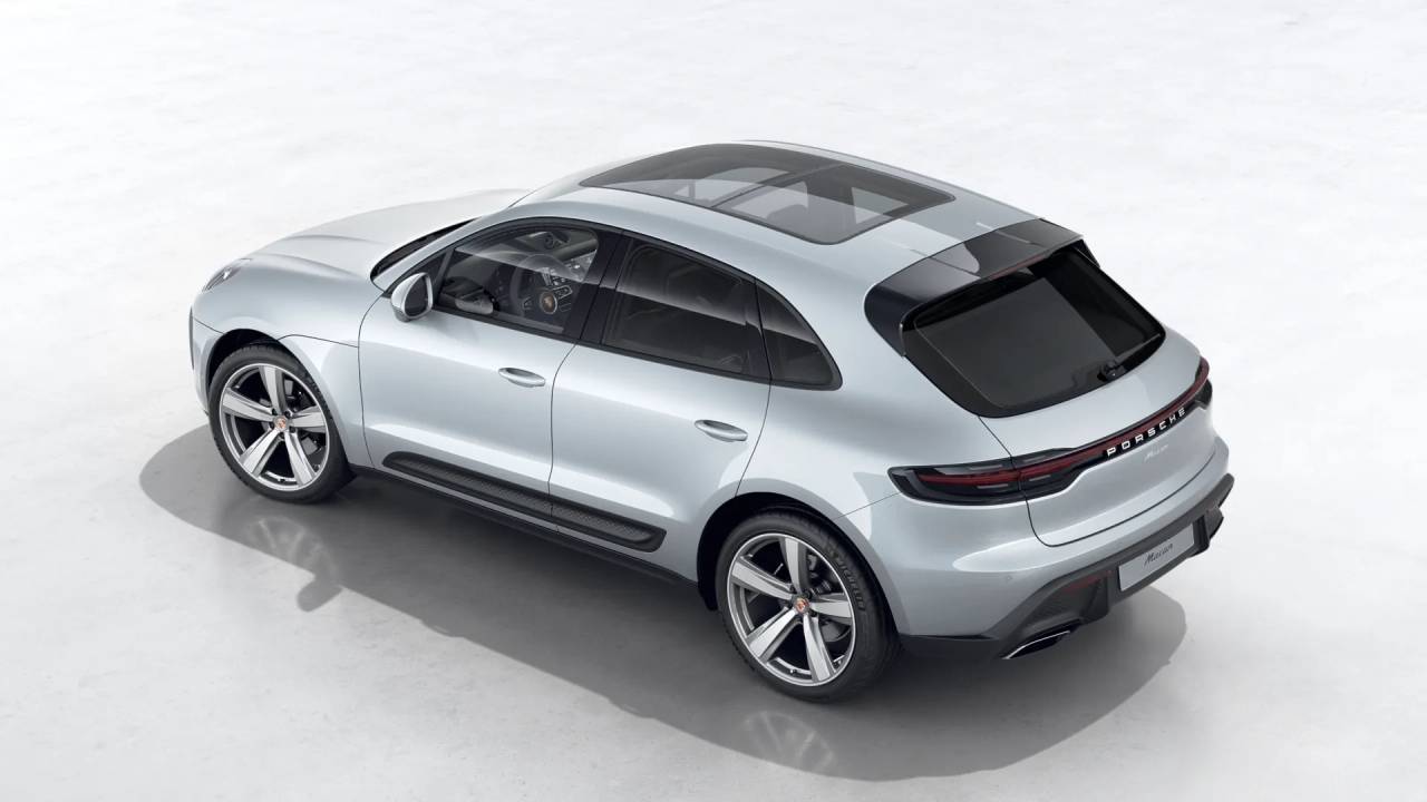 2026 Porsche Macan T photo 4
