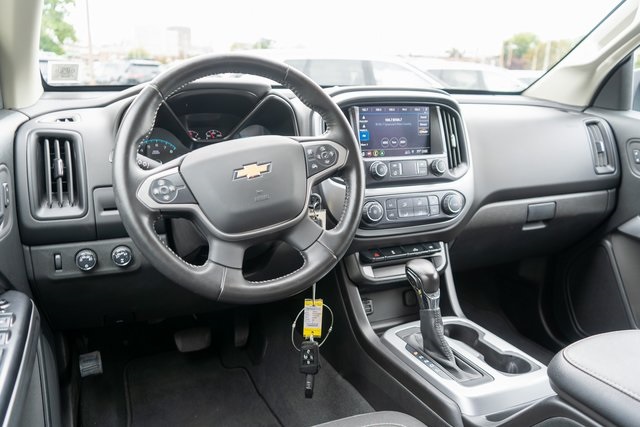 2022 Chevrolet Colorado LT photo 9