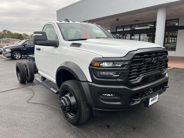 2025 RAM Ram 5500 Chassis Cab Tradesman's photo