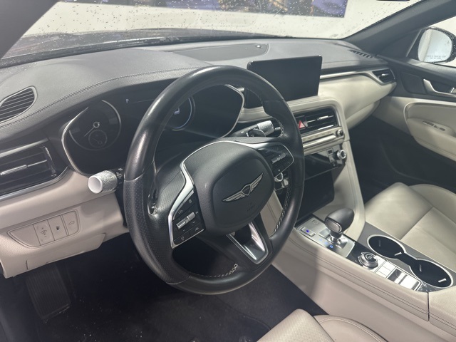 2024 Genesis G70 2.5T photo 16