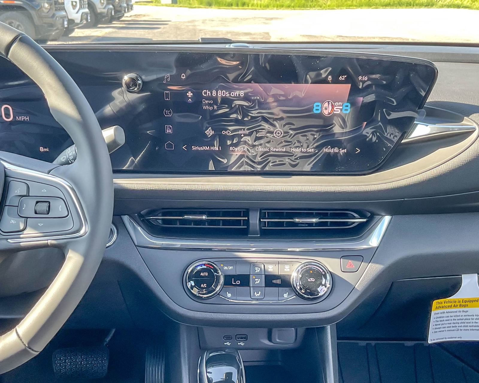 2025 Buick Envista Preferred photo 13