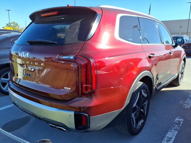 2024 Kia Telluride S photo 2