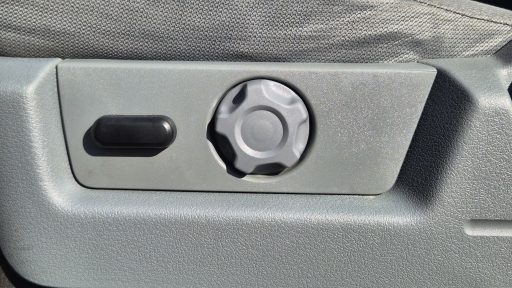 2012 Ford F-150 XLT photo 13