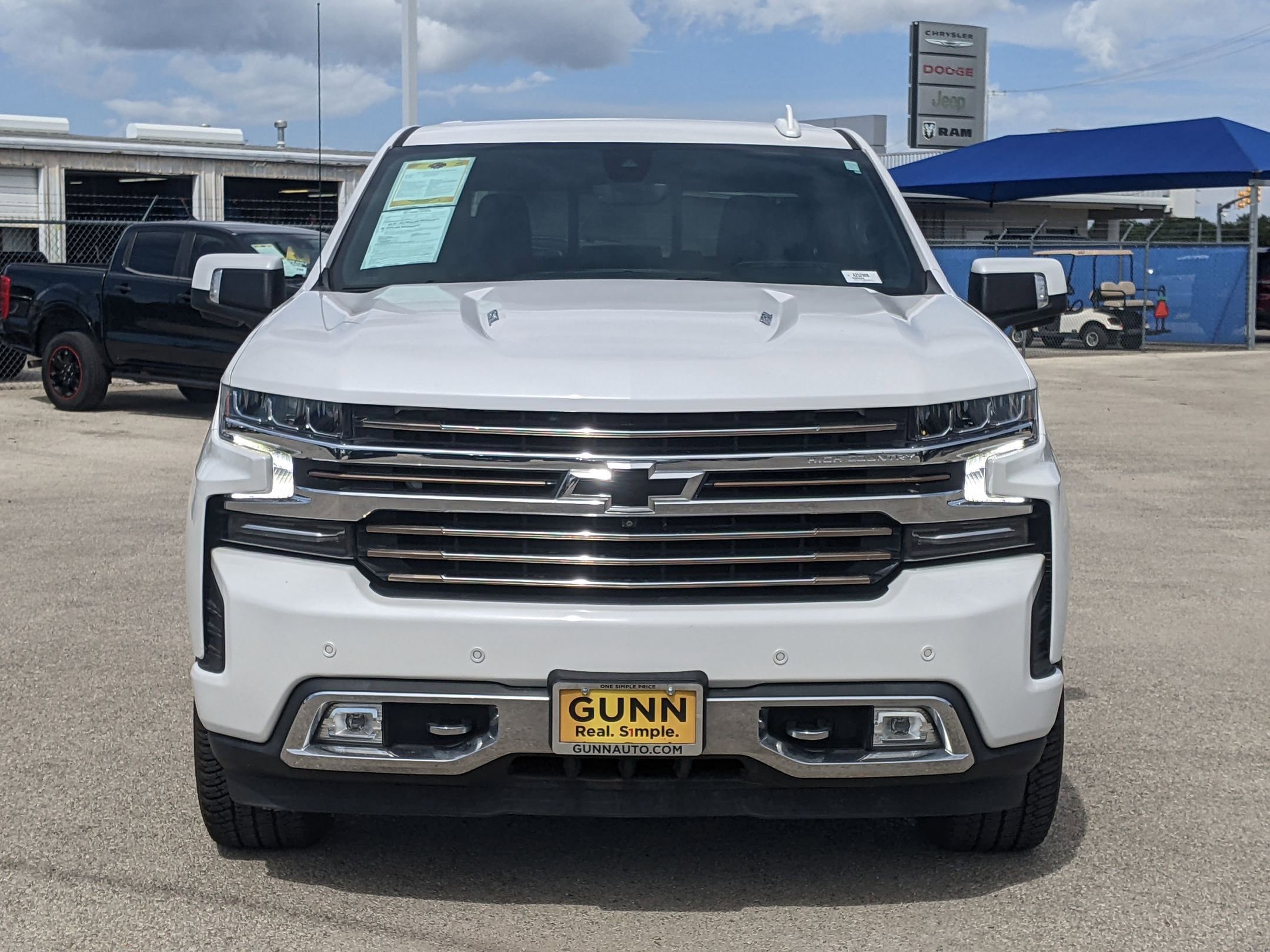 2021 Chevrolet Silverado 1500 High Country photo 8