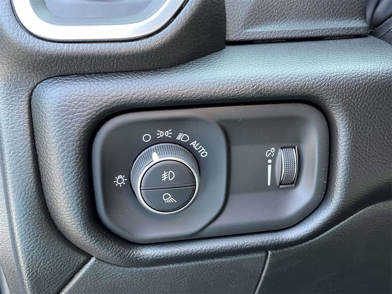2026 Ram 2500 Big Horn photo 12