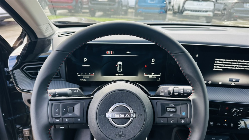 2026 Nissan Kicks SR photo 15