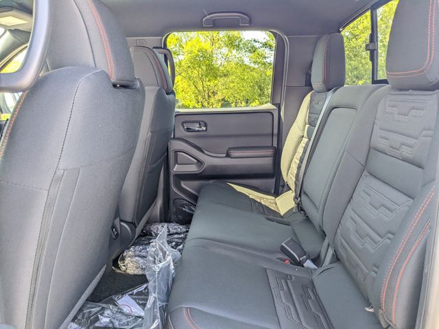 2025 Nissan Frontier Crew Cab PRO-4X photo 12