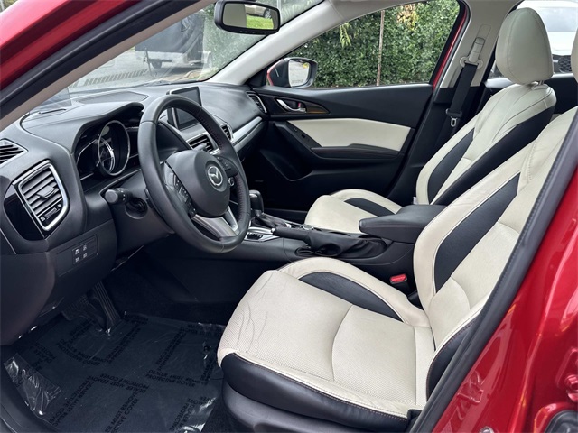 2015 Mazda Mazda3 Grand Touring photo 19