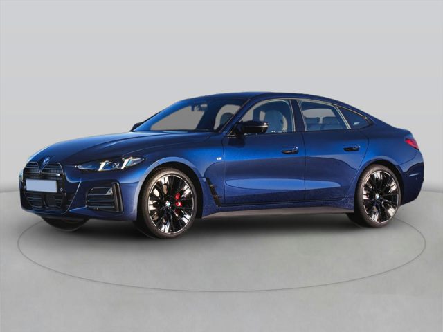 2026 BMW 4 Series M440i's photo