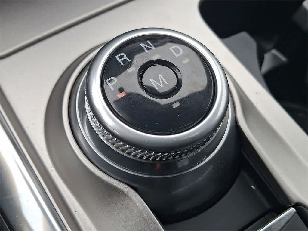 2020 Ford Explorer ST photo 18