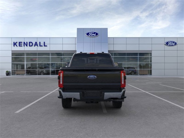 2025 Ford F-250 photo 5