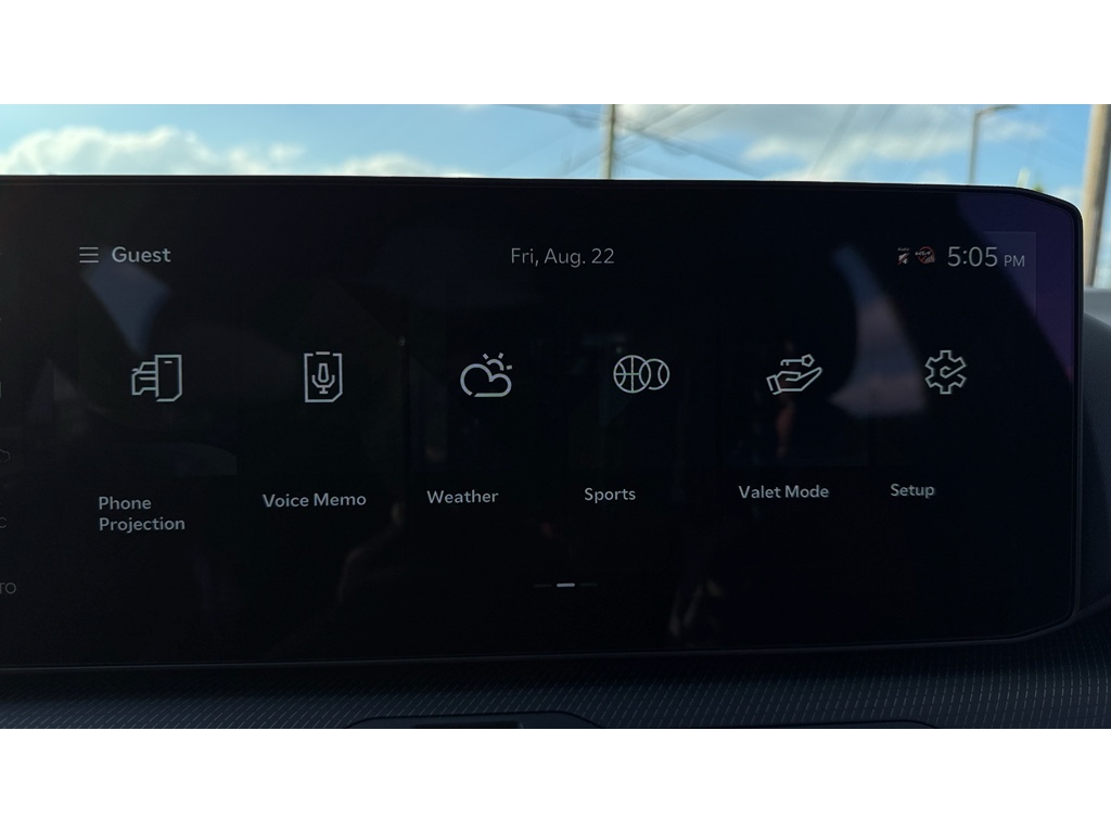 2025 Kia K4 GT-Line photo 16