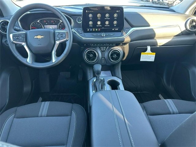 2026 Chevrolet Blazer 2LT photo 4