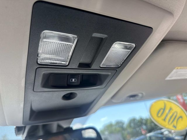 2016 Ram 1500 SLT photo 27