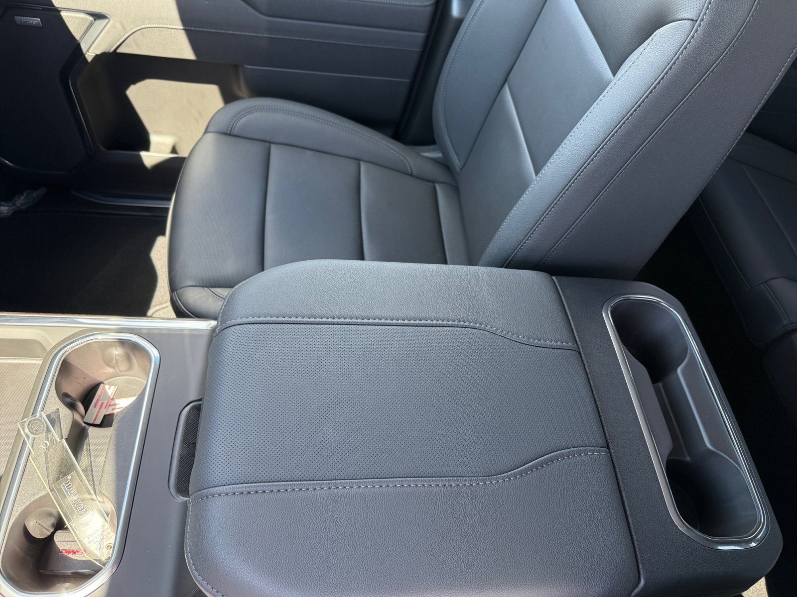 2025 Gmc Sierra 2500 HD SLT photo 14