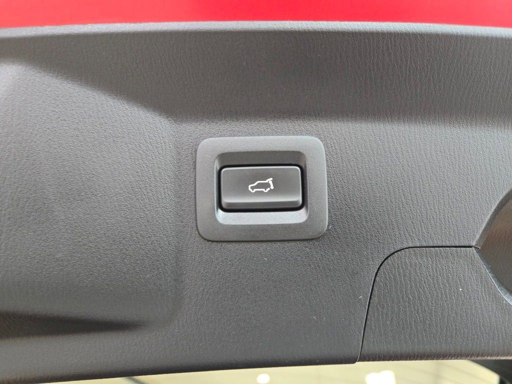 2022 Mazda CX-9 Signature photo 23