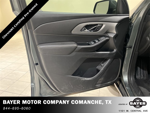 2022 Chevrolet Traverse Leather photo 17