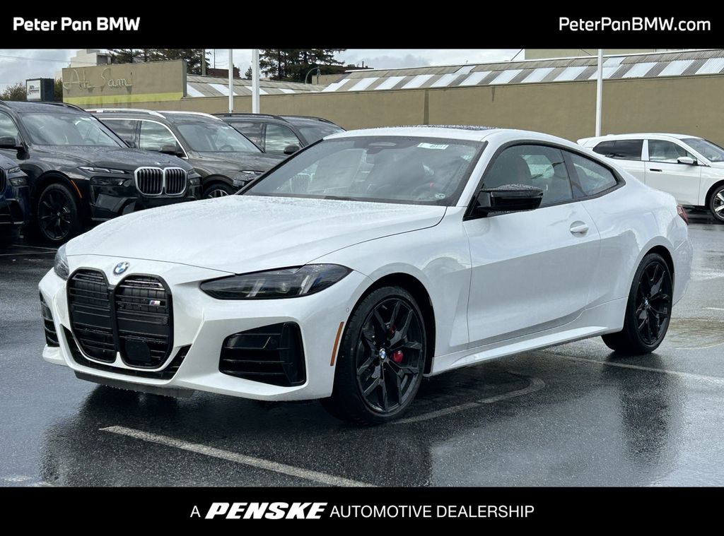 2026 BMW 4 Series M440i's photo