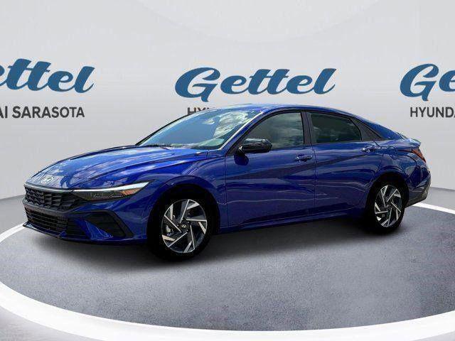 2025 Hyundai Elantra SEL Sport photo 2