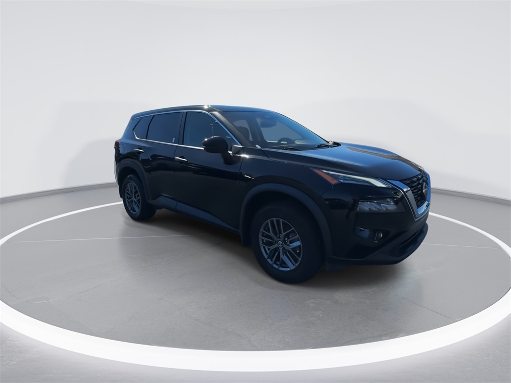 2021 Nissan Rogue S photo 2