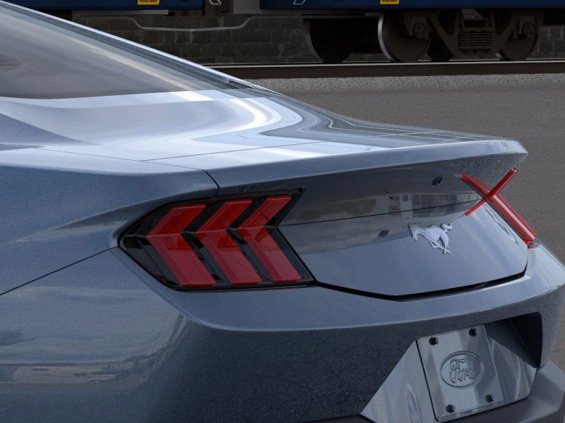 2025 Ford Mustang EcoBoost photo 5