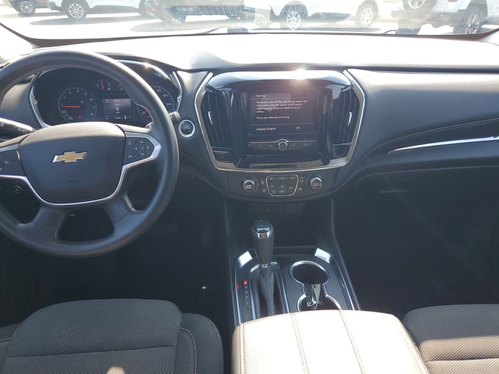 2020 Chevrolet Traverse LS photo 25