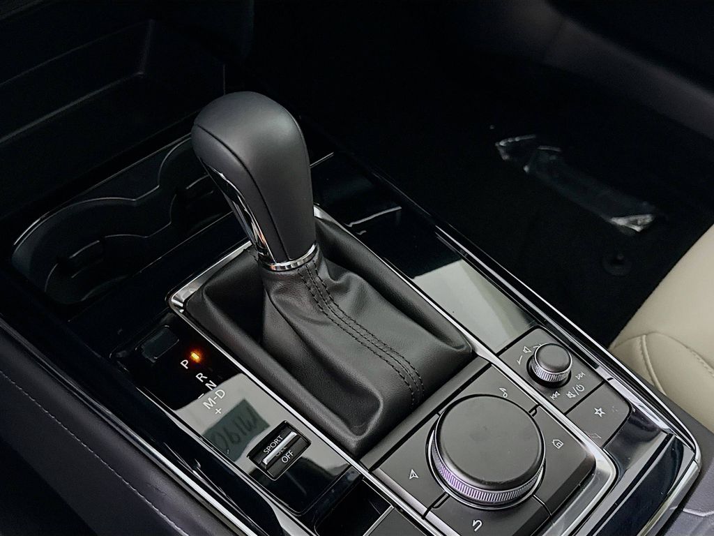 2025 Mazda CX-30 2.5 S Preferred photo 15