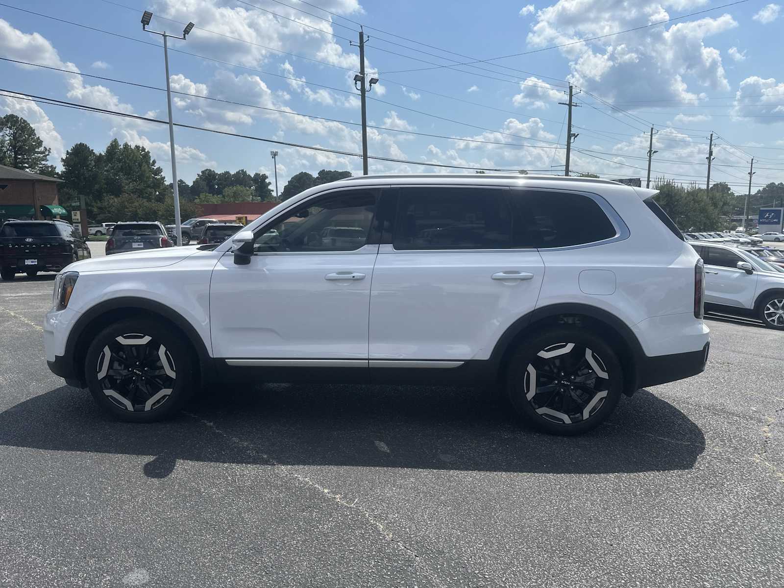 2024 Kia Telluride EX photo 4