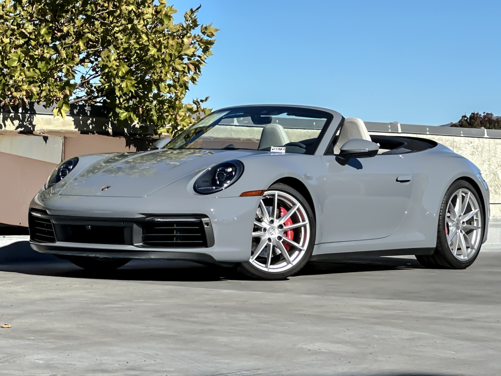 2024 Porsche 911 S Cabriolet photo 2