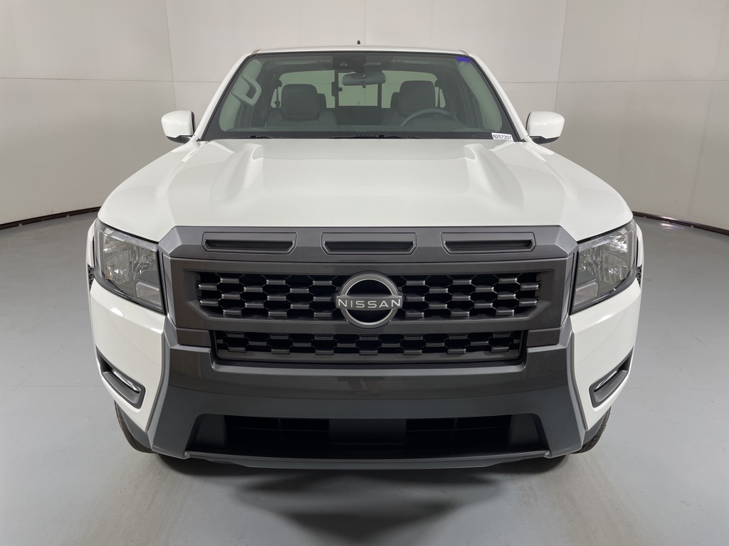 2025 Nissan Frontier King Cab SV photo 2