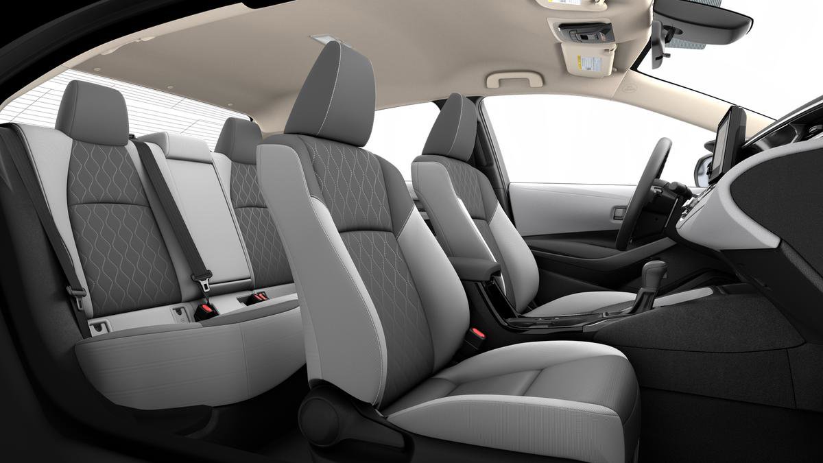 2025 Toyota Corolla LE photo 34