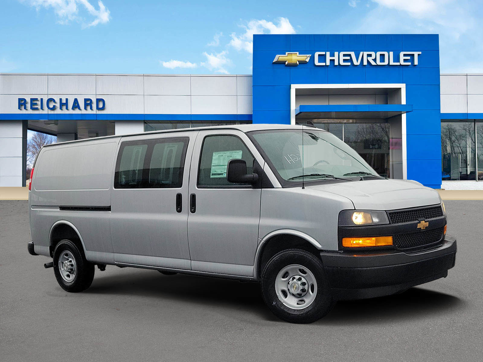 2025 Chevrolet Express Cargo Work Van's photo