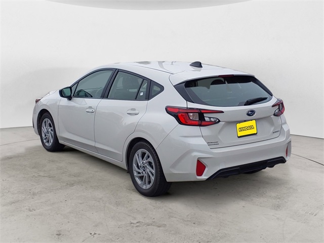 2024 Subaru Impreza Base photo 3