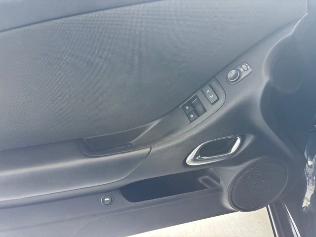 2013 Chevrolet Camaro 1LT photo 10