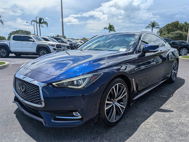 2022 Infiniti Q60 Luxe photo 8