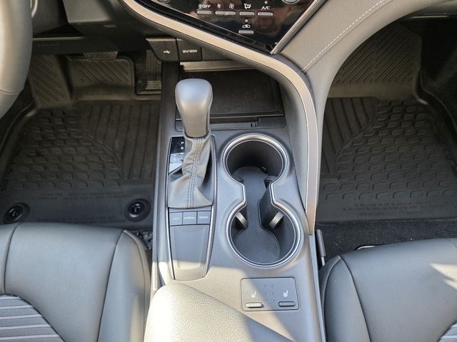 2024 Toyota Camry SE photo 20