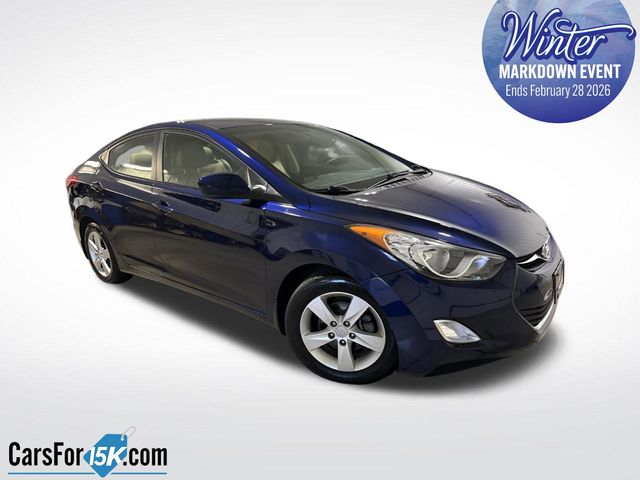 2013 Hyundai Elantra GLS's photo