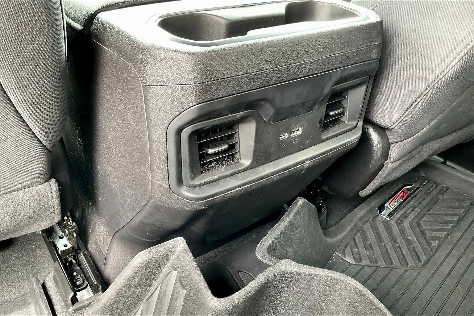 2024 Chevrolet Silverado 1500 LT Trail Boss photo 31
