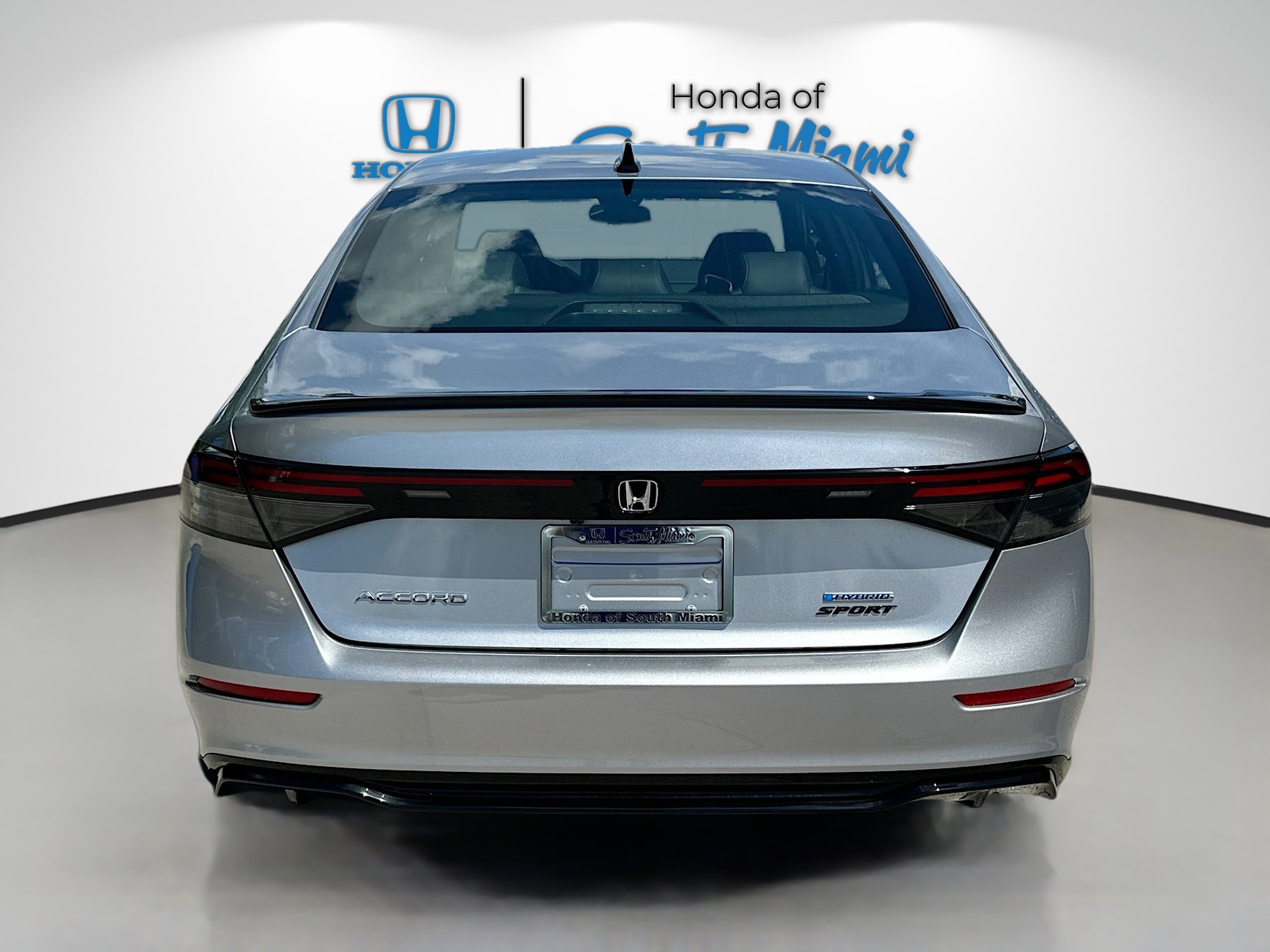 2025 Honda Accord Hybrid Sport-L photo 5
