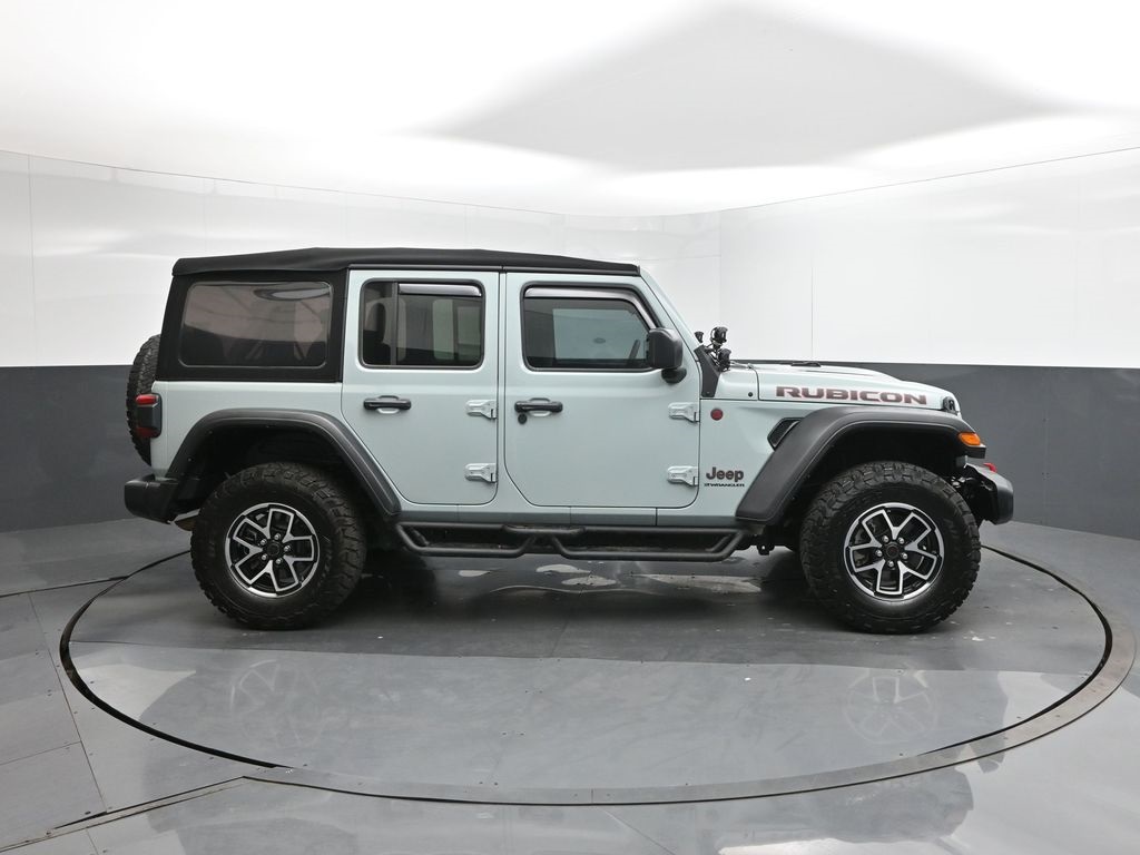 2024 Jeep Wrangler Rubicon photo 24