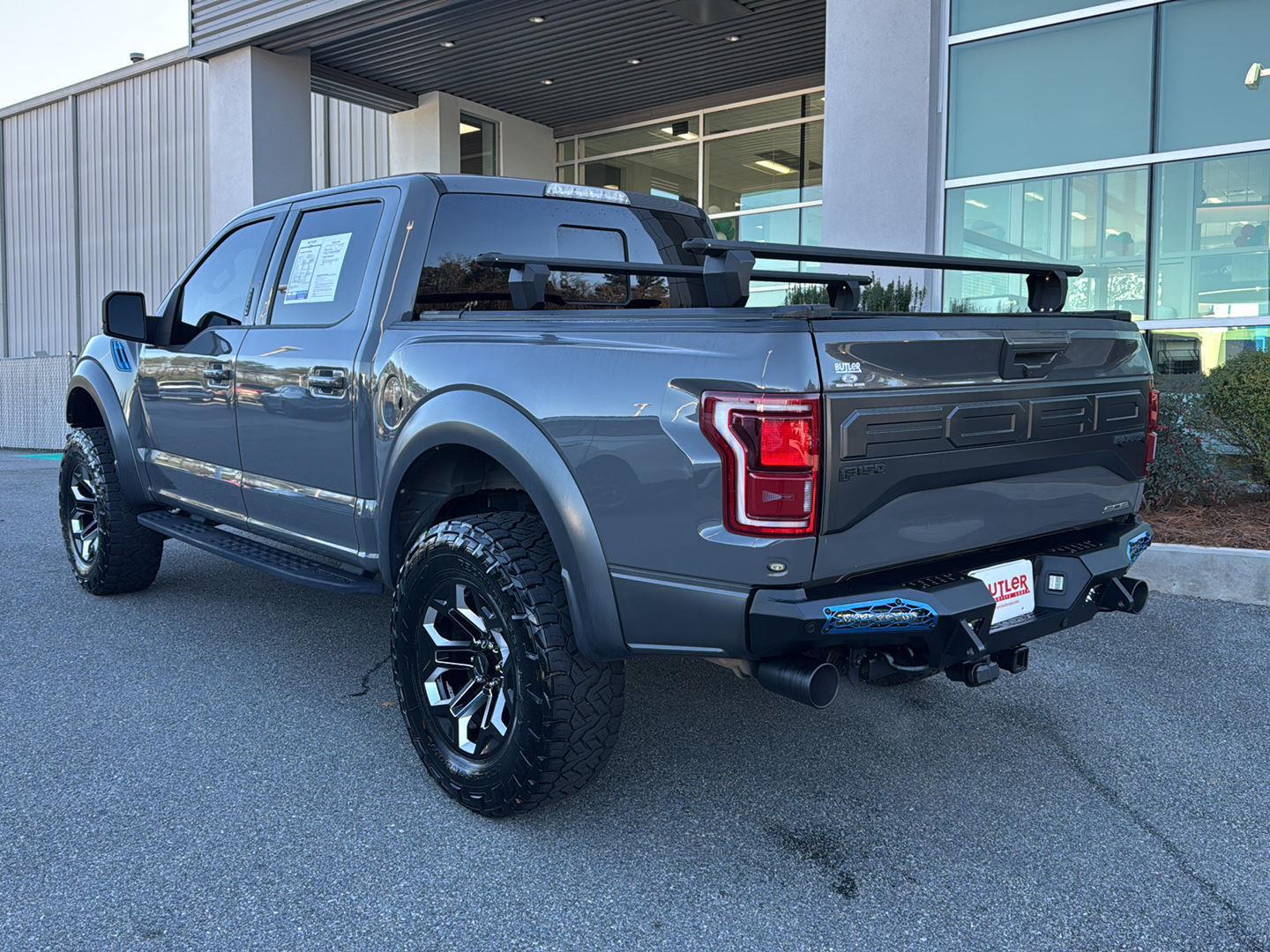 Pre-Owned 2018 Ford F-150 Raptor SuperCrew Cab Styleside in ...