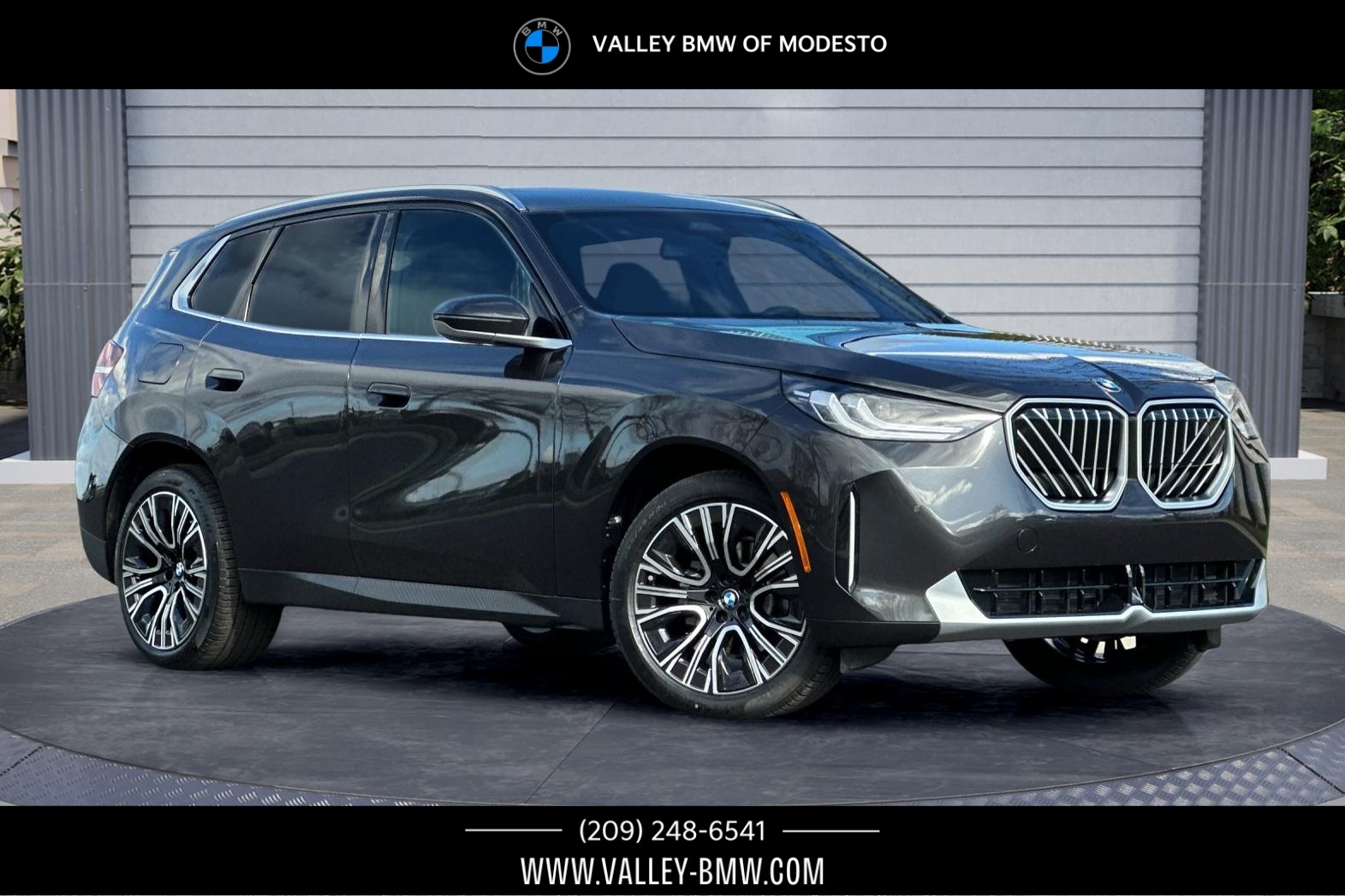 2026 BMW X3 30's photo