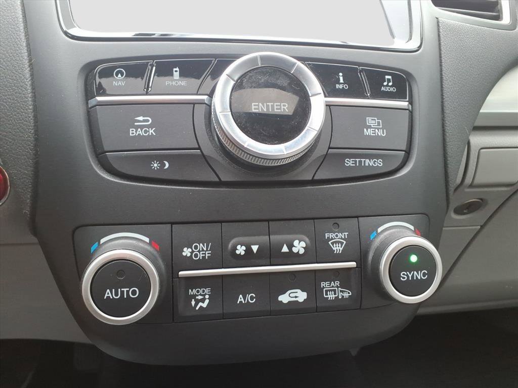 2016 Acura RDX Technology Plus photo 19