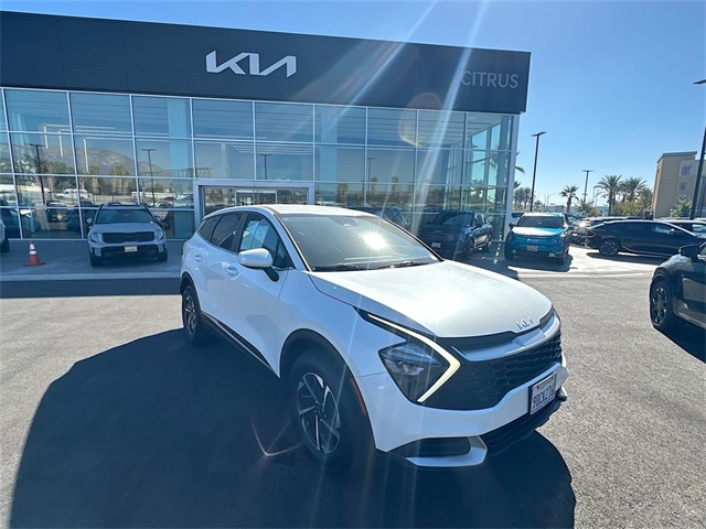 2023 Kia Sportage LX Hybrid