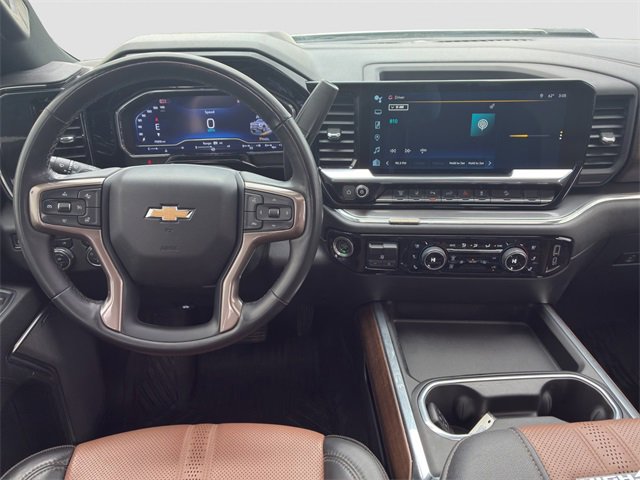 2024 Chevrolet Silverado High Country photo 13