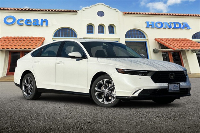 2025 Honda Accord Hybrid EX-L photo 2